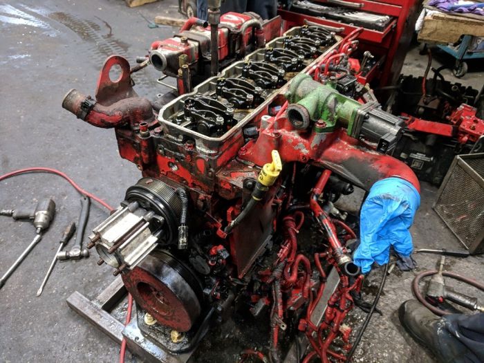 Rebuilding Diesel Engines! Cummins ISB IHC DT466!, 42 OFF
