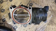 John Deere 6090 Air intake Valve Throttle valve DZ121940