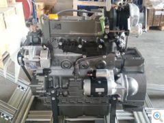 Yanmar 4TNV84 Engine
